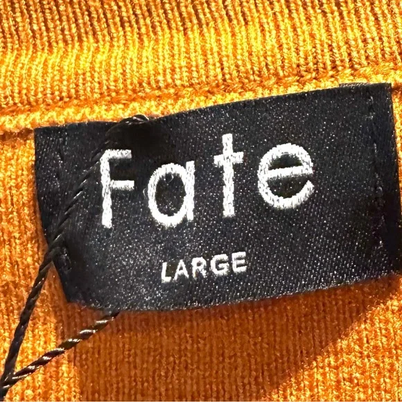 Fate | Womenβs Boho Style Orange Leaf Pattern Sweater w/ Wide Sleeves | L | NWT - Picture 6 of 7